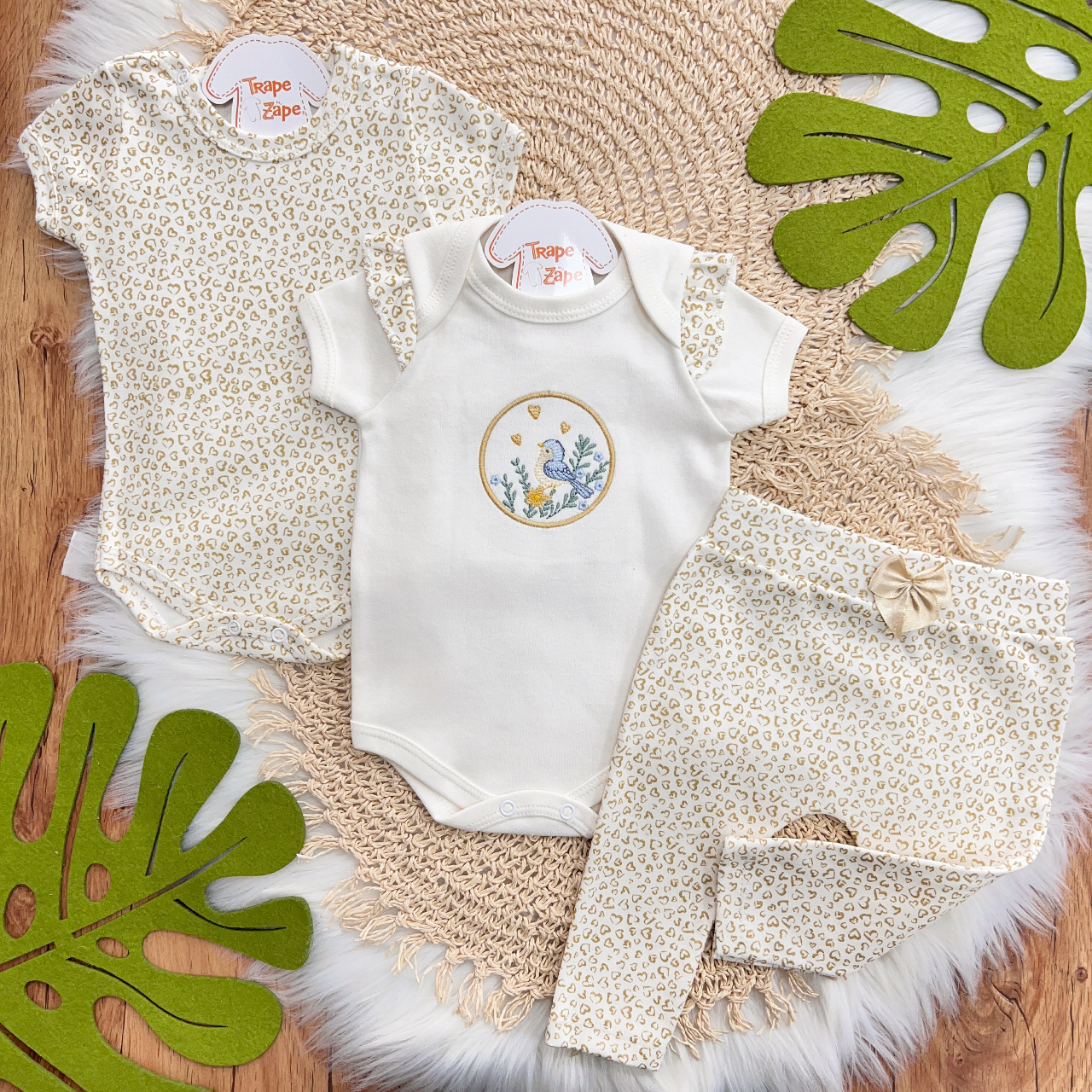 Conj. de Malha 3 peças- Passarinho Azul - Off White e Dourado